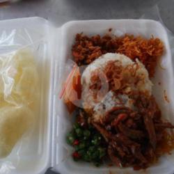 Nasi Uduk Teri Kacang