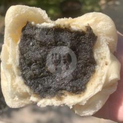 Bakpao Tausa Hitam