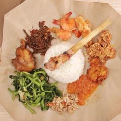 Nasi Bungkus Sayur Gonde Special Campur