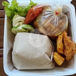 Paket Nasi Ayam Semur