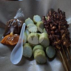 Sate Kulit   Lontong