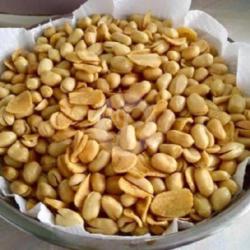 Kacang Goreng Bawang Ukuran Toples 500gr