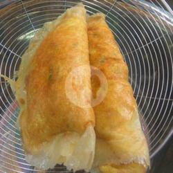 Martabak Lumpia Telor Bawang Iris Cheesy