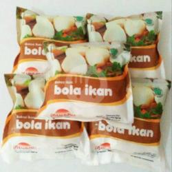 Bola Ikan Minaku 200 Gram