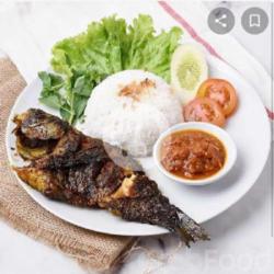 Nasi Ikan Mas Bakar