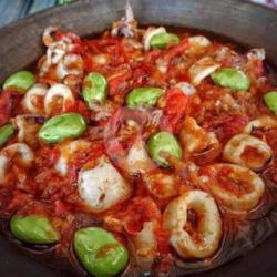 Sambal Cumi Pete