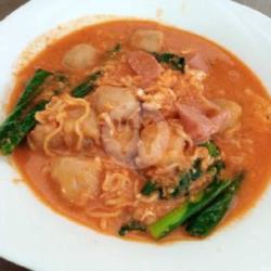 Mie Aceh Bakso Tumis