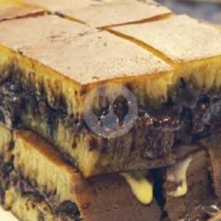 Martabak Bangka Coklat Susu