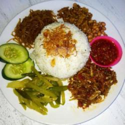 Nasi Uduk Teri Balado