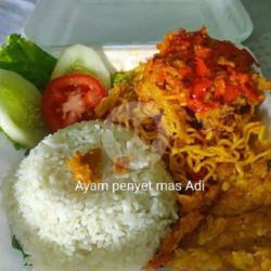 Nasi   Indomie Goreng   Ayam Penyet/geprek