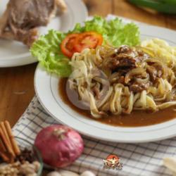 Mie Kambing Daun Bawang