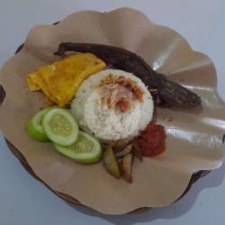 Paket Liwet Lele Goreng