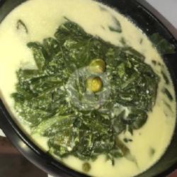 Sayur Daun Ubi Santan