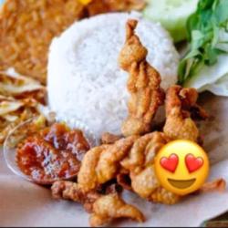 Lalapan Kulit Ayam   Nasi