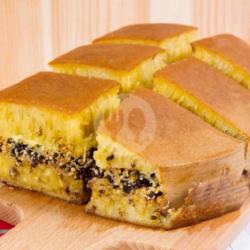 Martabak Kacang Coklat