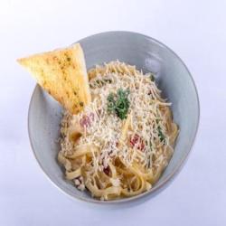 Fettuccine Carbonara