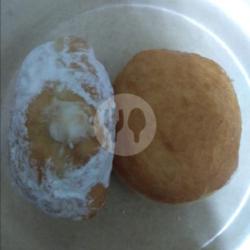 Donat Bomboli Rasa Susu Crunchy