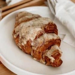 Almond Croissant