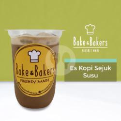 Es Kopi Sejuk Susu