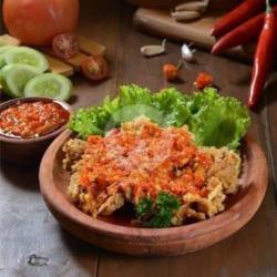 Nasi Ayam Geprek Sambel Bawang   Es Teh