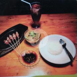 Paket 2 - Sop Sate Nasi Es Teh