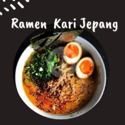 Ramen Kari Jepang