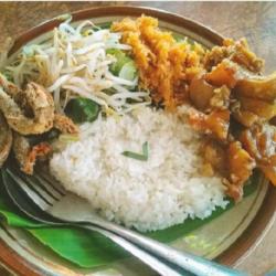 Nasi Gudangan Koyor