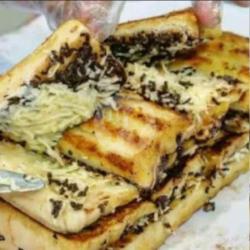 Roti Bakar Mesis Cheese