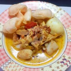 Lontong Gulai Nangka
