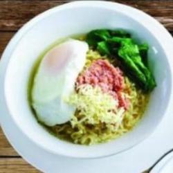 Indomie Telor Keju Kornet Sosis