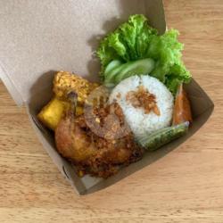 Paket Ayam Paha Tulang Lunak Tempe