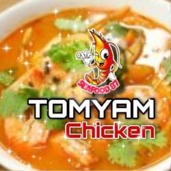 Tom Yam Chicken Seafood 87