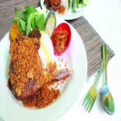 Nasi Kotak Bebek Goreng