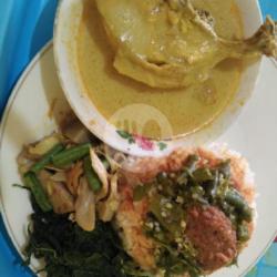 Nasi Sayur Lauk Ayam Gulai / Opor