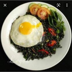 Nasi Goreng Hitam