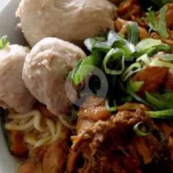 Mie Ayam Plus Bakso Tenis