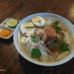 Soto Banjar Ketupat / Nasi