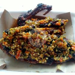 Bebek Bakar Dada Pedas Special