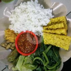 Nasi Tempong Tempe