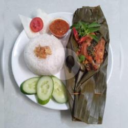 Nasi Pepes Ayam Galunggung