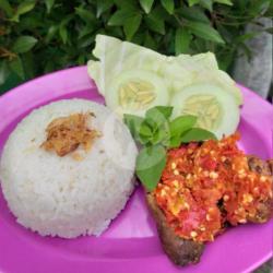 Paket Nasi Ati Penyet   Es Teh/teh Hangat