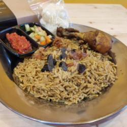 Kebuli Basmati-ayam Goreng