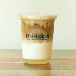 Tanpa Batas Ice Coconut Coffe