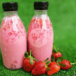 Es Milky Jelly Strawberry