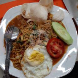 Mie Goreng Becek