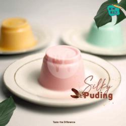 Np. Silky Puding Strawberry