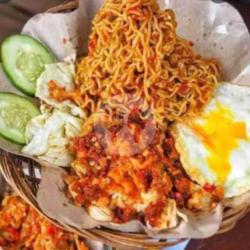Nasi Ayam Geprek   Mie Telur Mata Sapi
