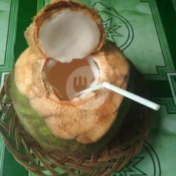 Kelapa Muda / Degan Murni