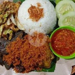 Paket Nasi Paru Serundeng