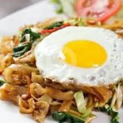 Kwetiau Goreng Special 2 Telur